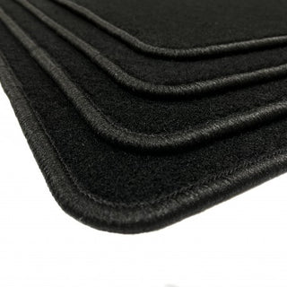 Tapetes Toyota Hilux Cabina dupla 2012–2017 — Económica