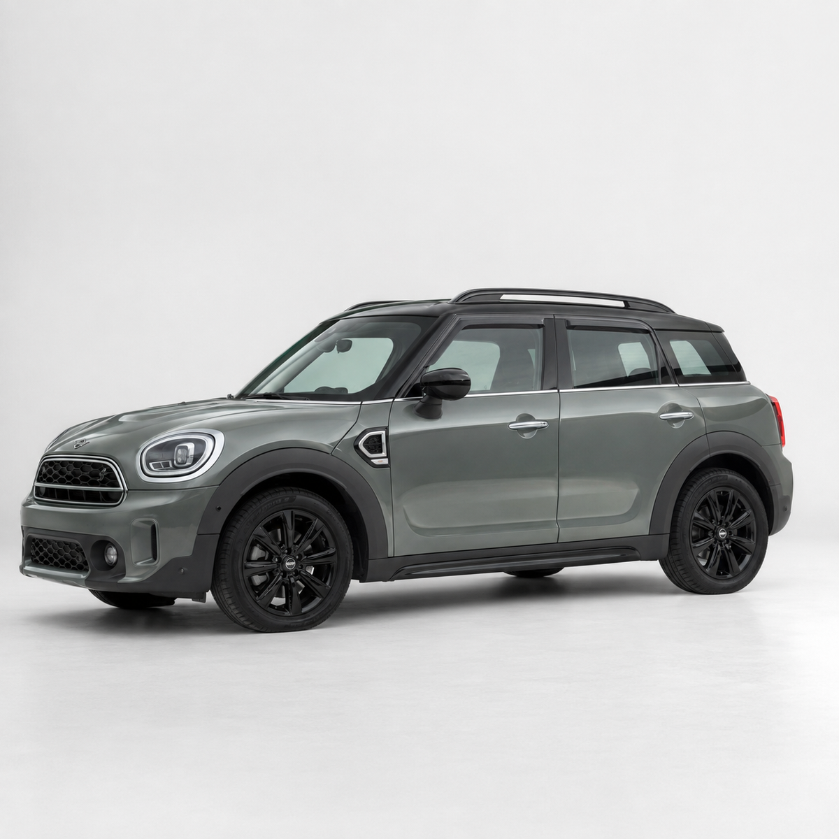 Chuventos aplicados no BMW MINI Countryman II, referência 05517