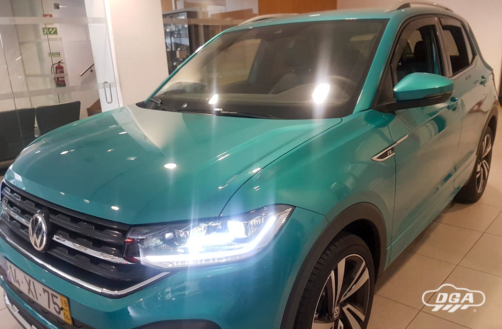 Chuventos aplicados no Volkswagen T-Cross - referência 24054