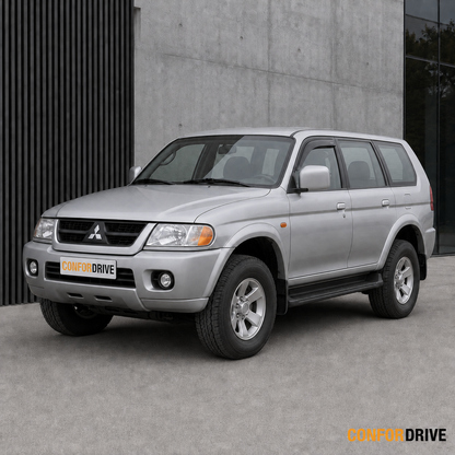 MITSUBISHI SPORT WAGON (1998-2004) para versão de 5 portas com chuventos dianteiros CONFORDRIVE