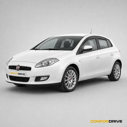 Fiat Punto III 2005-2009 de 5 portas com chuventos interiores