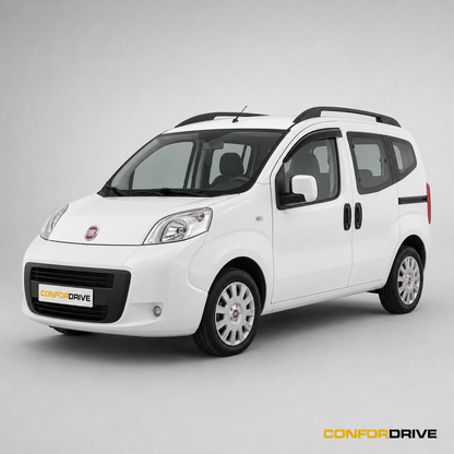 Fiat Qubo desde 2008 com chuventos interiores nas portas da frente